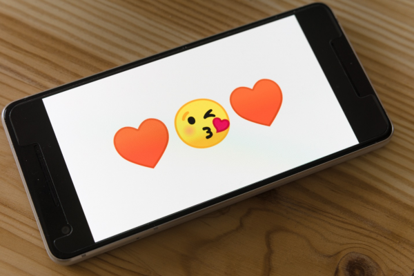 What's the Best Way to Find Love in the Digital Age?